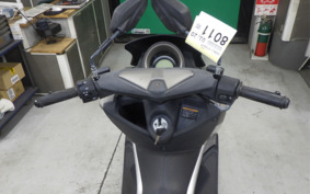 YAMAHA N-MAX SE86J