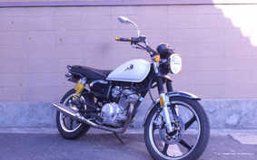 YAMAHA YB125SP PCJL