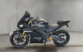 YAMAHA YZF-R3 2019 RH13J