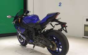 YAMAHA YZF-R1 2018