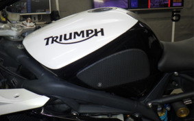 TRIUMPH DAYTONA 675 2009