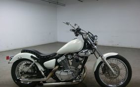 YAMAHA VIRAGO 250 3DM