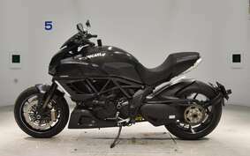 DUCATI DIAVEL Carbon 2011 G100A