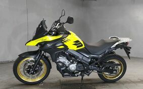 SUZUKI DL650 ( V-Strom 650 ) XT 2017 C733A