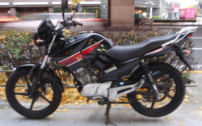 YAMAHA YBR125 RE05