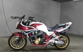 HONDA CB1300SB SUPER BOLDOR 2022 SC54