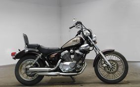 YAMAHA VIRAGO 250 3DM