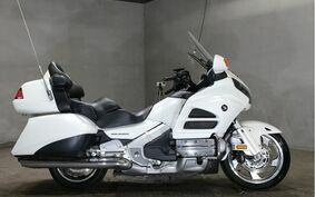 HONDA GL 1800 GOLD WING 2012 SC68