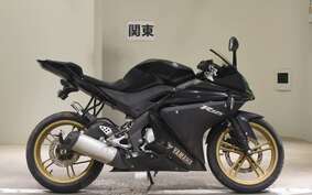 YAMAHA YZF-R125 RE06