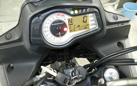 SUZUKI DL650 ( V-Strom 650 ) A 2014 VP56A