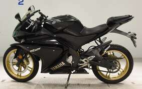 YAMAHA YZF-R125 RE06