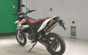 APRILIA SX125