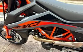 KTM (OTHER) 2023 LSV40