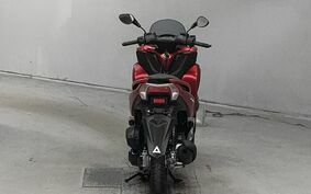 YAMAHA TRICITY 125 SE82J