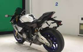 YAMAHA YZF-R1 M 2015