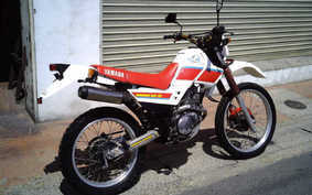 YAMAHA SEROW 225 Cell 1KH