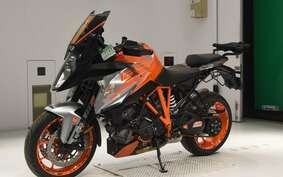 KTM 1290 SUPER DUKE GT 2022