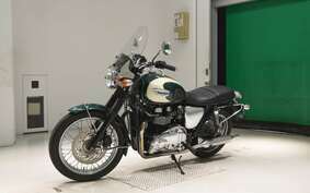 TRIUMPH BONNEVILLE T100 2010