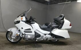 HONDA GL 1800 GOLD WING 2012 SC68