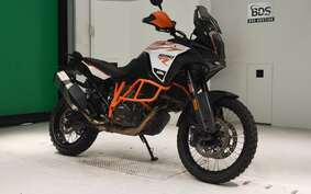 KTM 1290 SUPER ADVENTURE R 2021