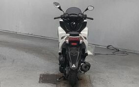 YAMAHA TRICITY 125 SE82J