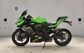 KAWASAKI ZX-25R ZX250E