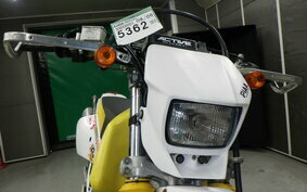 SUZUKI DR250 R-S SJ45A