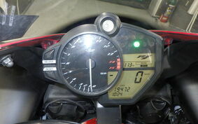 YAMAHA YZF-R1 2010