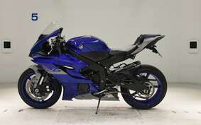 YAMAHA YZF-R6 2020