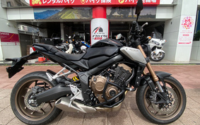 KAWASAKI Z900RS 2021 ZR900C