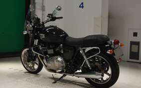 TRIUMPH BONNEVILLE SE 2010