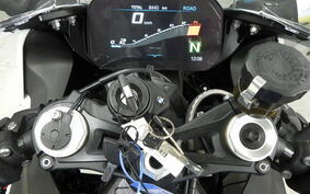 BMW S1000RR M PACKAGE 2021 0E21