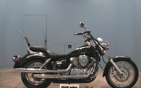 YAMAHA DRAGSTAR 250 2000 VG02J