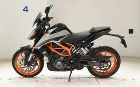 KTM 390 DUKE 2022