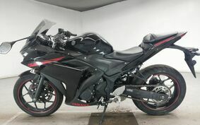 YAMAHA YZF-R3 2015 RH07J