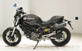 DUCATI MONSTER 696 2012