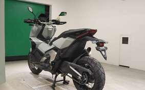 HONDA X-ADV 750 2022 RH10