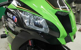 KAWASAKI ZX 10 NINJA R A 2021 ZXT02E