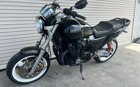 YAMAHA XJR1200 1995 4KG