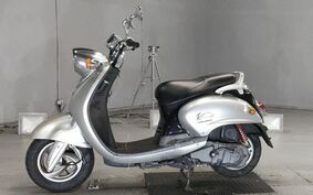 YAMAHA VINO 125 SE24