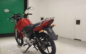 YAMAHA YBR125