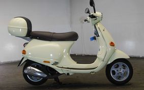 VESPA ET4 125 M040