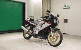 YAMAHA FZR250 2KR