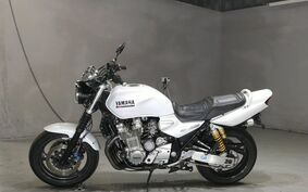 YAMAHA XJR1300 2000 RP03J