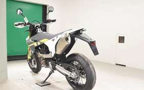 HUSQVARNA 701SM 2024