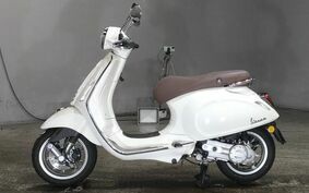 VESPA PRIMAVERA 50 不明