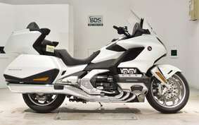 HONDA GL 1800 GOLD WING TOUR DCT 2022 SC79