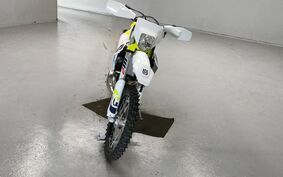 HUSQVARNA TE300i UTA