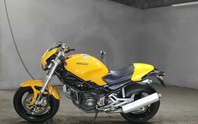 DUCATI MONSTER 900 M200AA