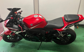 YAMAHA YZF-R6 2003 RJ05